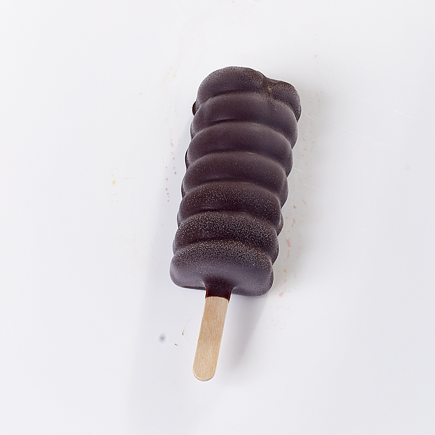 domácí smetanový nanuk s čokoládovou polevou - Baštova zmrzlinárna